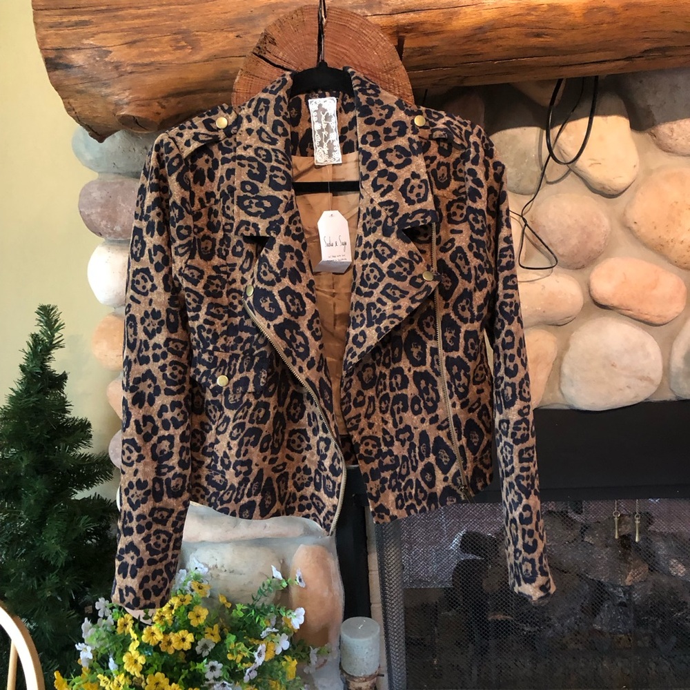 Leopard Print NWT Sz Small Jacket - Women